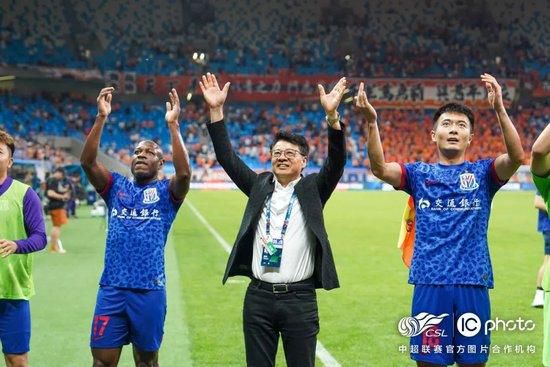 27年后经典再现 黑色战甲惊天问世《机械战警》获评7.搜索-电影网 消息 首页 新闻 视频 大片 影库 CCTV6 VIP影院 全部 电影 电视剧 影人 视频 图片 新闻 更新时间 所有 1小时内 今日内 1周内 1个月内 从资讯频道搜索 结果 183182 条 甜茶骑单车现身《无名小辈》首映 违规停车被罚款 2025-01-16 当地时间2025年1月14日，英国伦敦，电影《无名小辈》首映礼，影片主演提莫西·查拉梅骑着Lime电动自行车亮相。
