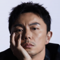 LadyGaga回应与库珀亲密表演引争议:真正的朋友 2019-02-28 据外媒报道，奥斯卡奖得主Lady Gaga终于打破沉默，回应了她与《一个明星的诞生》对手男星布莱德利·库珀在颁奖礼上引发争议的恩爱表演。